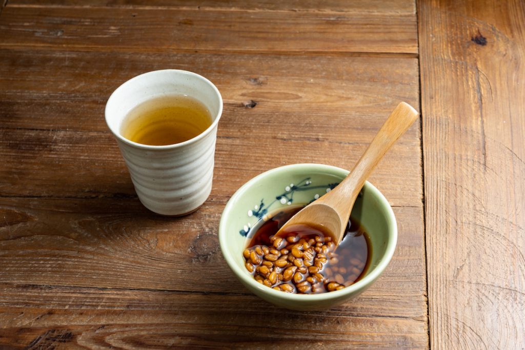 小麥茶與黑糖麥粒甜湯，很適合作下午茶點心。